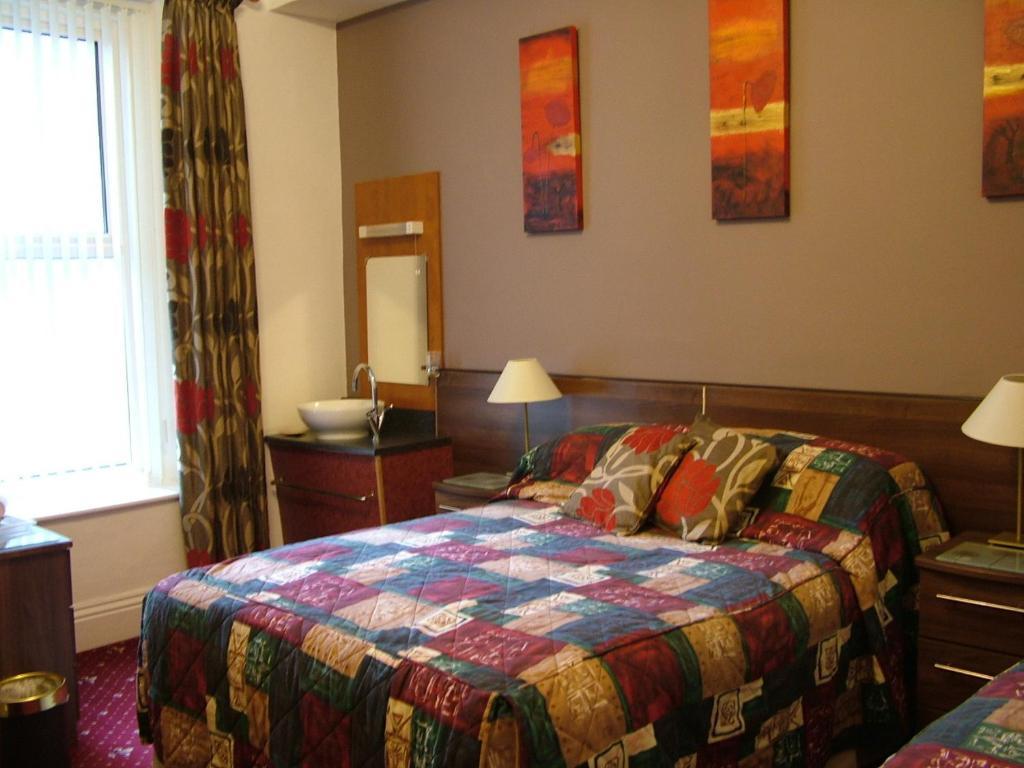 Karden House Hotel Ландъндо Стая снимка