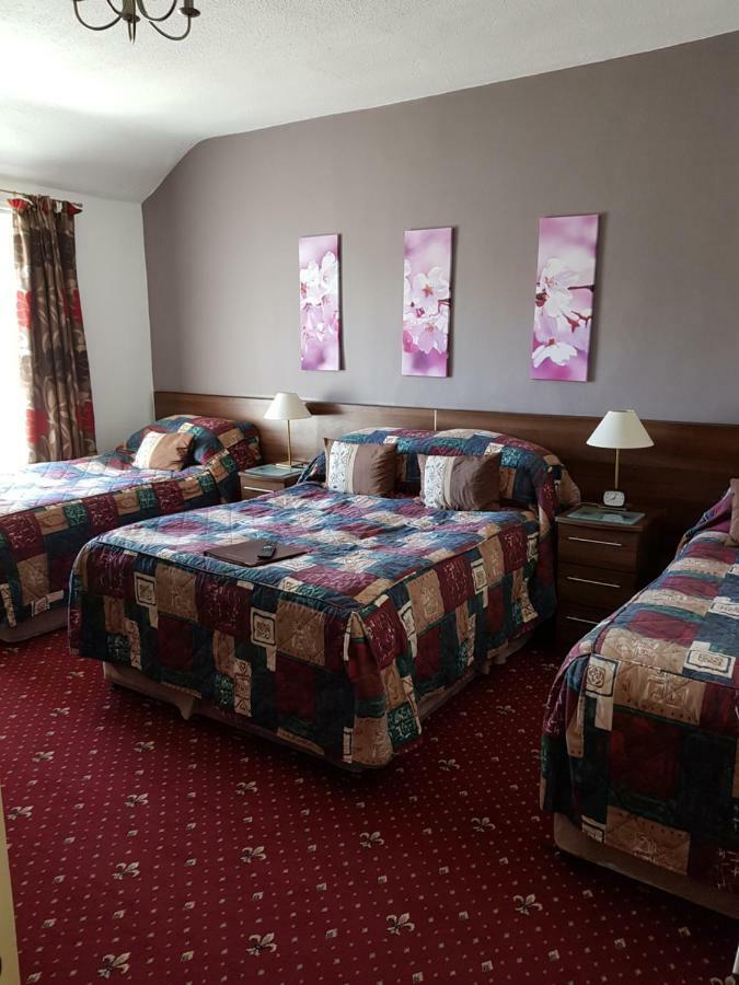 Karden House Hotel Ландъндо Екстериор снимка